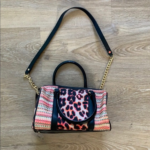 Juicy Couture Boston Bag (2015) - Picture 8 of 12